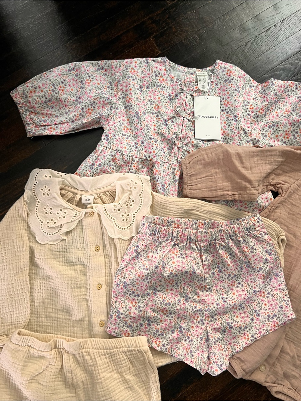 H&M Adorable | 2T | Outfit Bundle - Picture 2 of 6